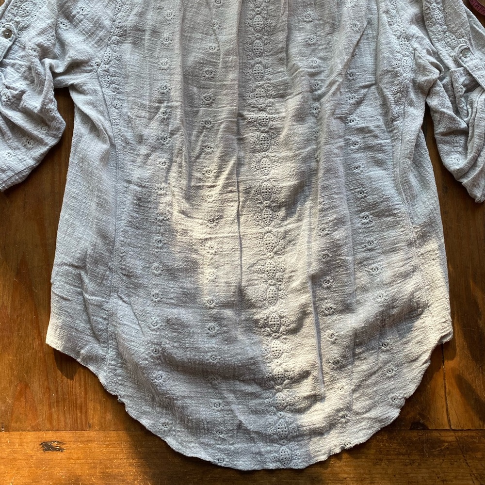 Dylan Button Down Top Medium - image 4